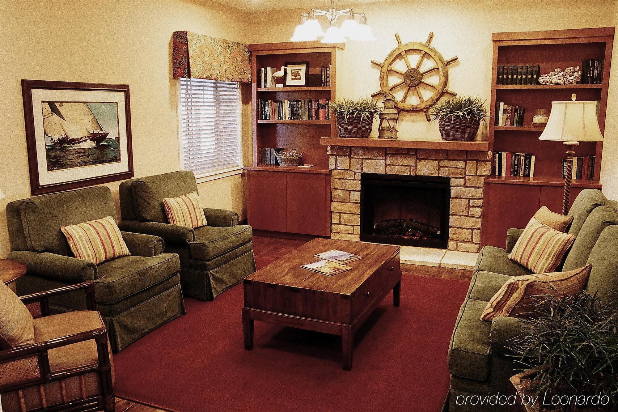 Rivertide Hotel