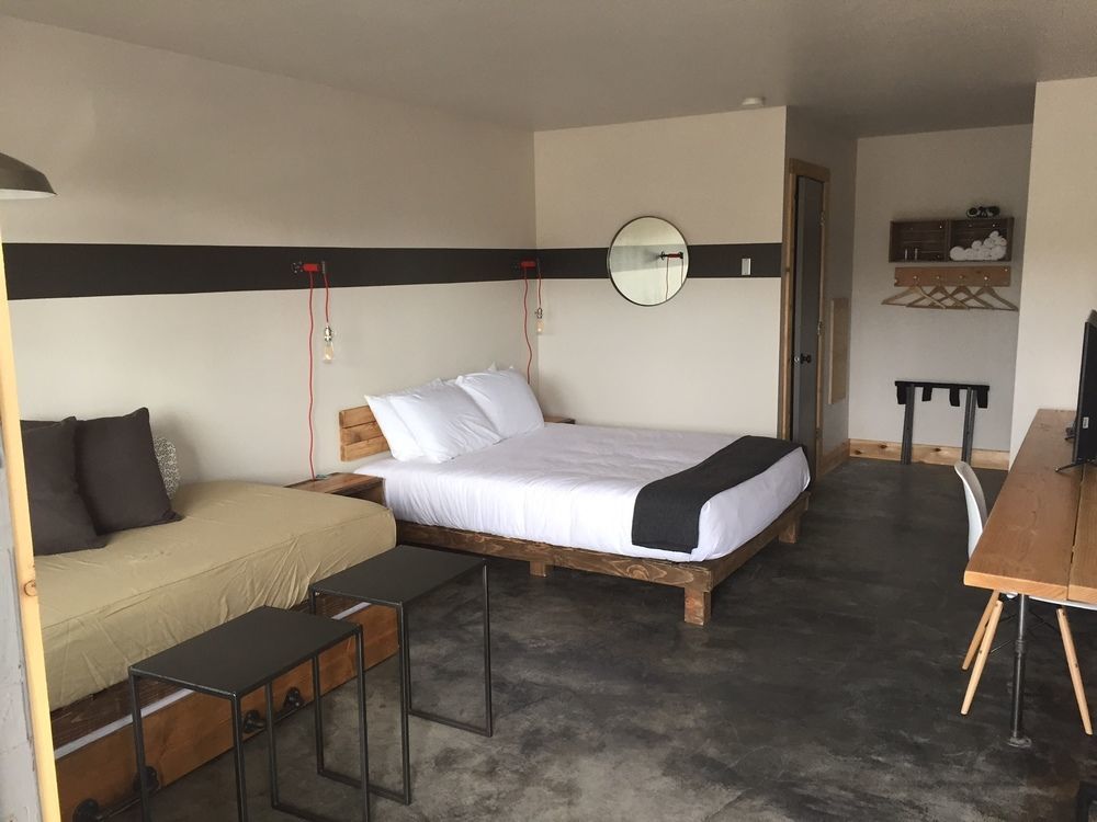 Ashore Hotel 3*