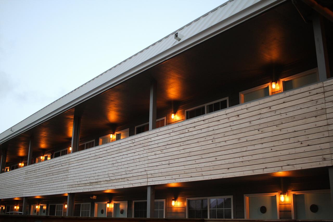 Ashore Hotel