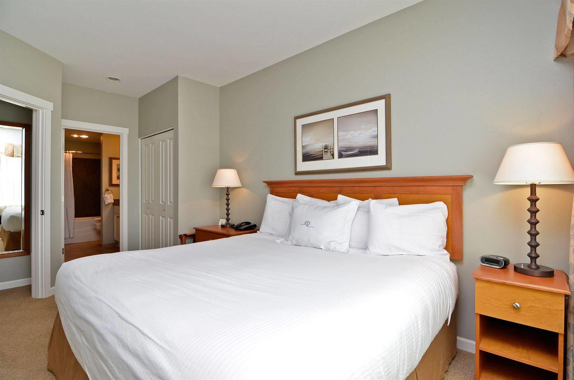 Rivertide Hotel Seaside