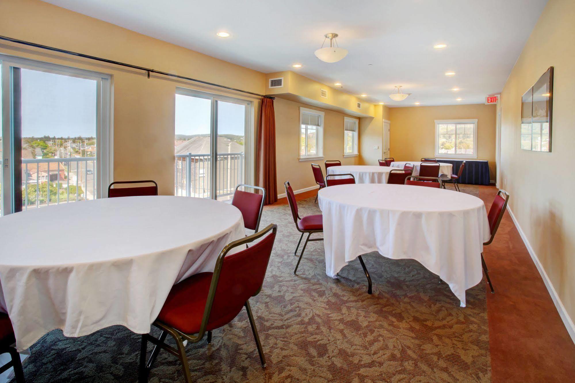 Rivertide Hotel 3*