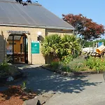 Seaside Camping Resort One-Bedroom Cabin 5