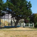 Seaside Camping Resort Studio Cabin 4