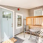 Sea Glass Inn