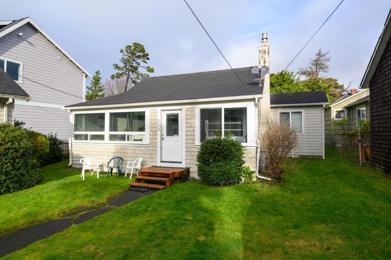 Karr House On 11th Holiday home Seaside