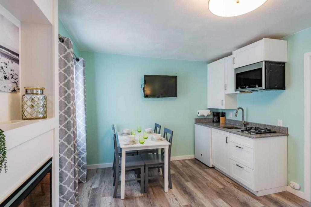 Beachside 3* Seaside
