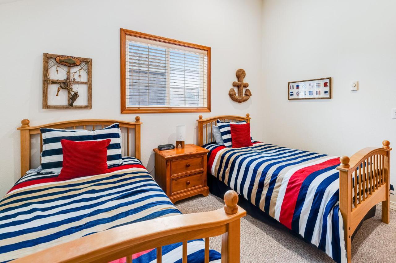 Sea Breeze Holiday home