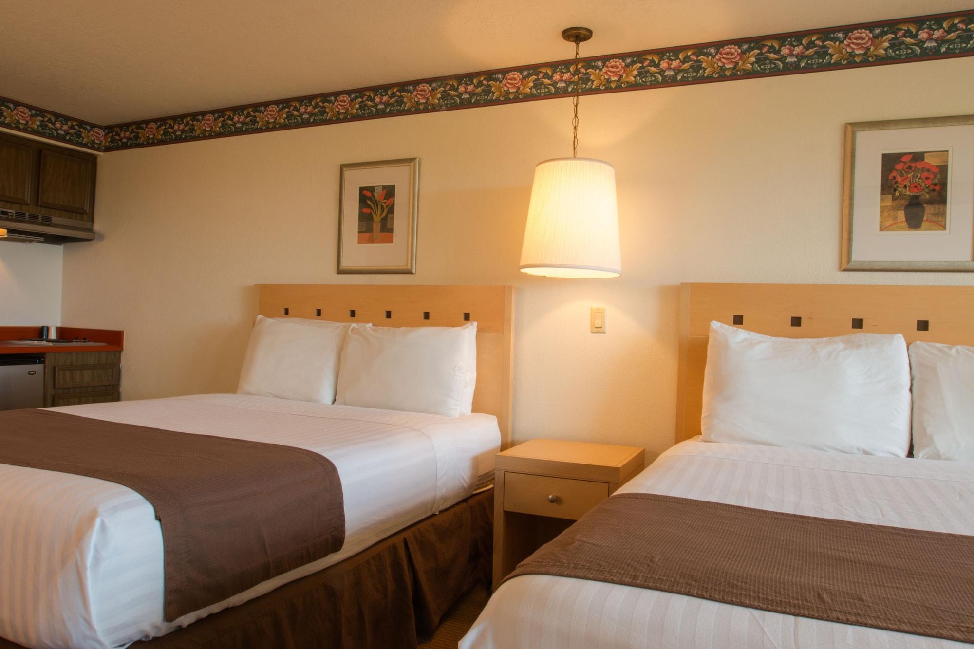 Resort Hi Tide Oceanfront 3*