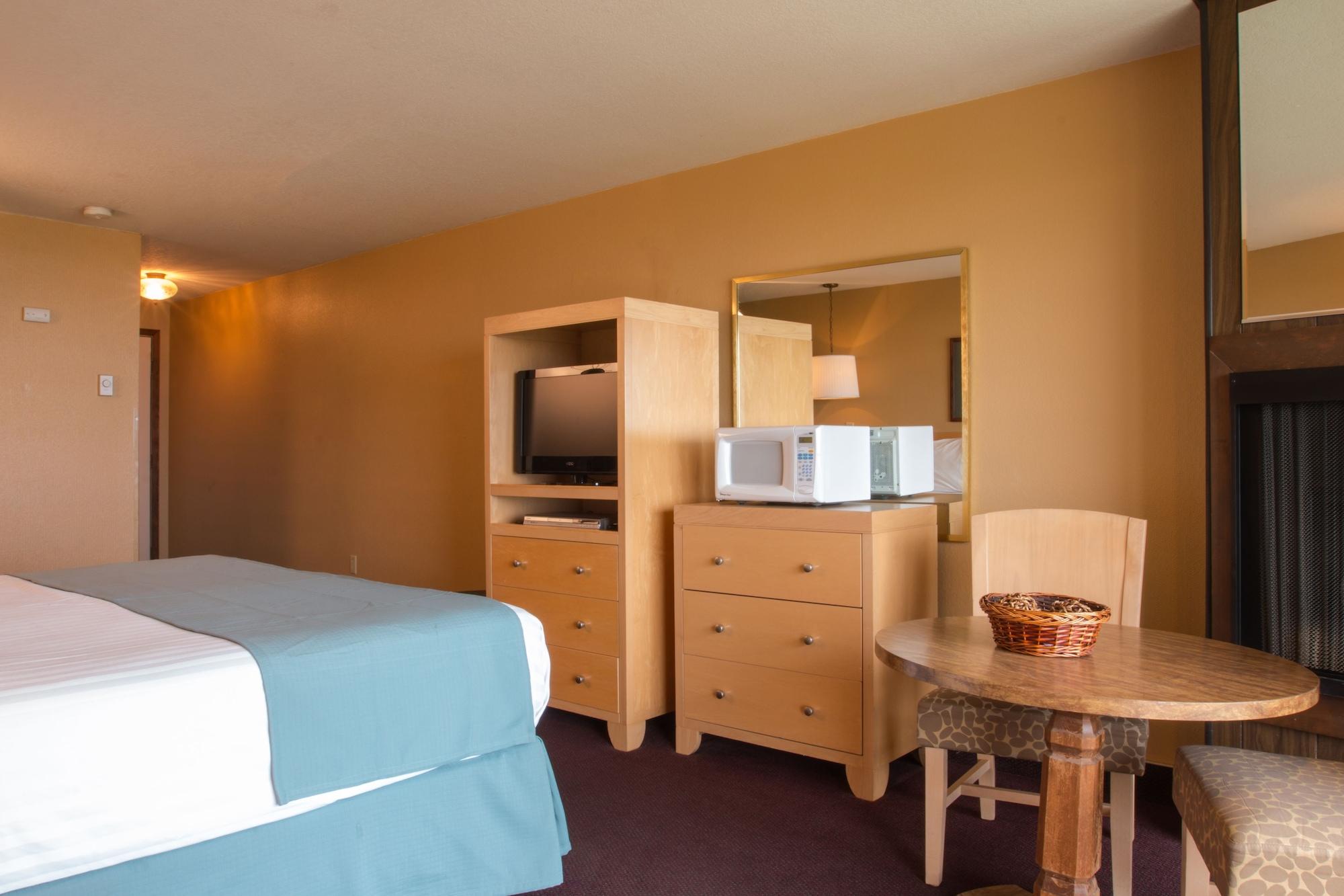 Hi Tide Oceanfront 3* Seaside