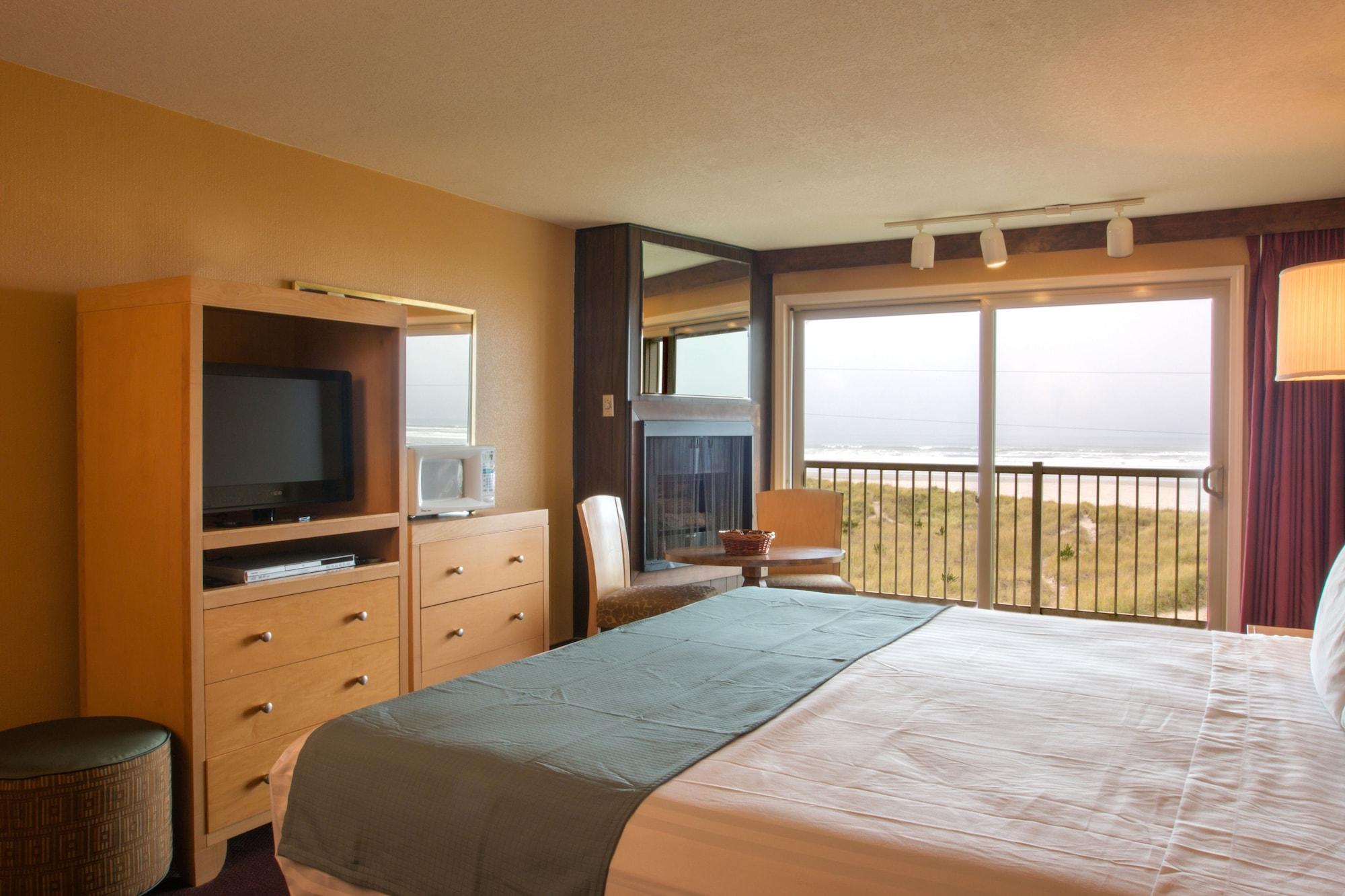 Resort Hi Tide Oceanfront 3*