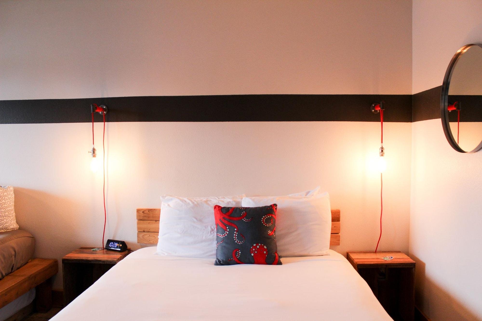 Ashore Hotel 3*