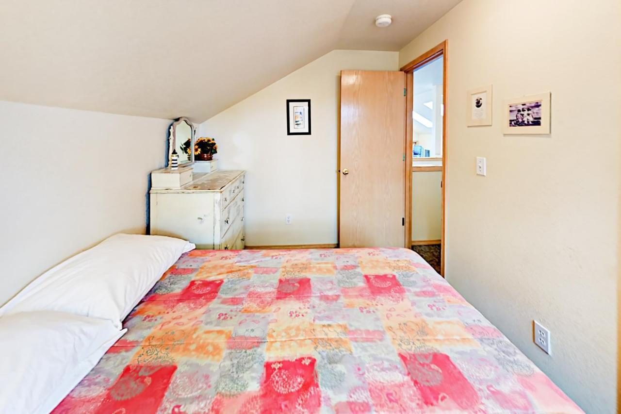 Oliver Beach House Holiday home