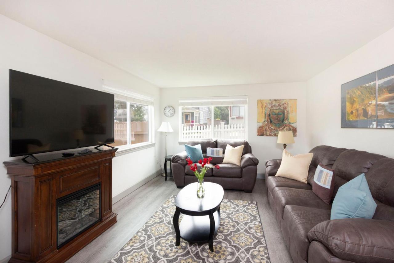 Apartment Riverwalk Seaside- Walk To Beach, One Level Home, Pet Friendly