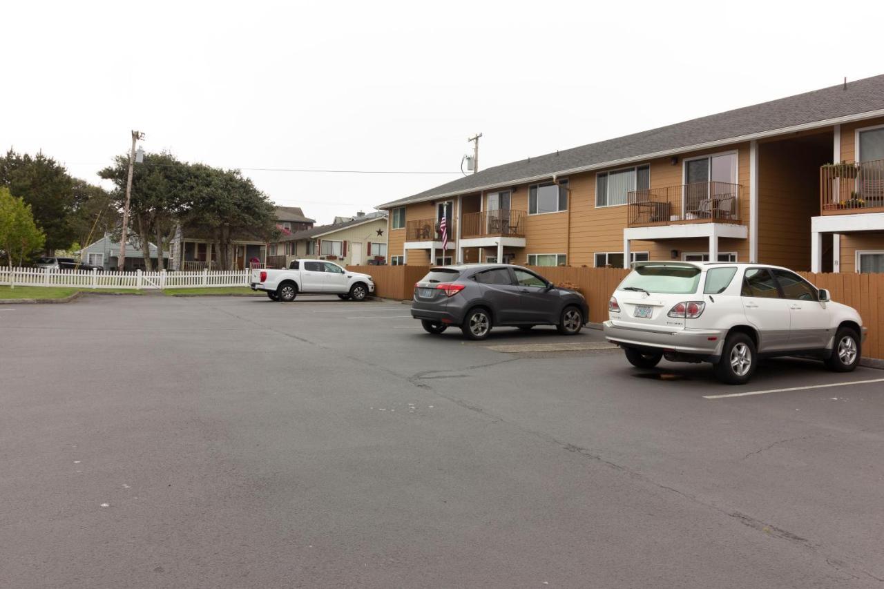 Apartment Riverwalk Seaside- Walk To Beach, One Level Home, Pet Friendly