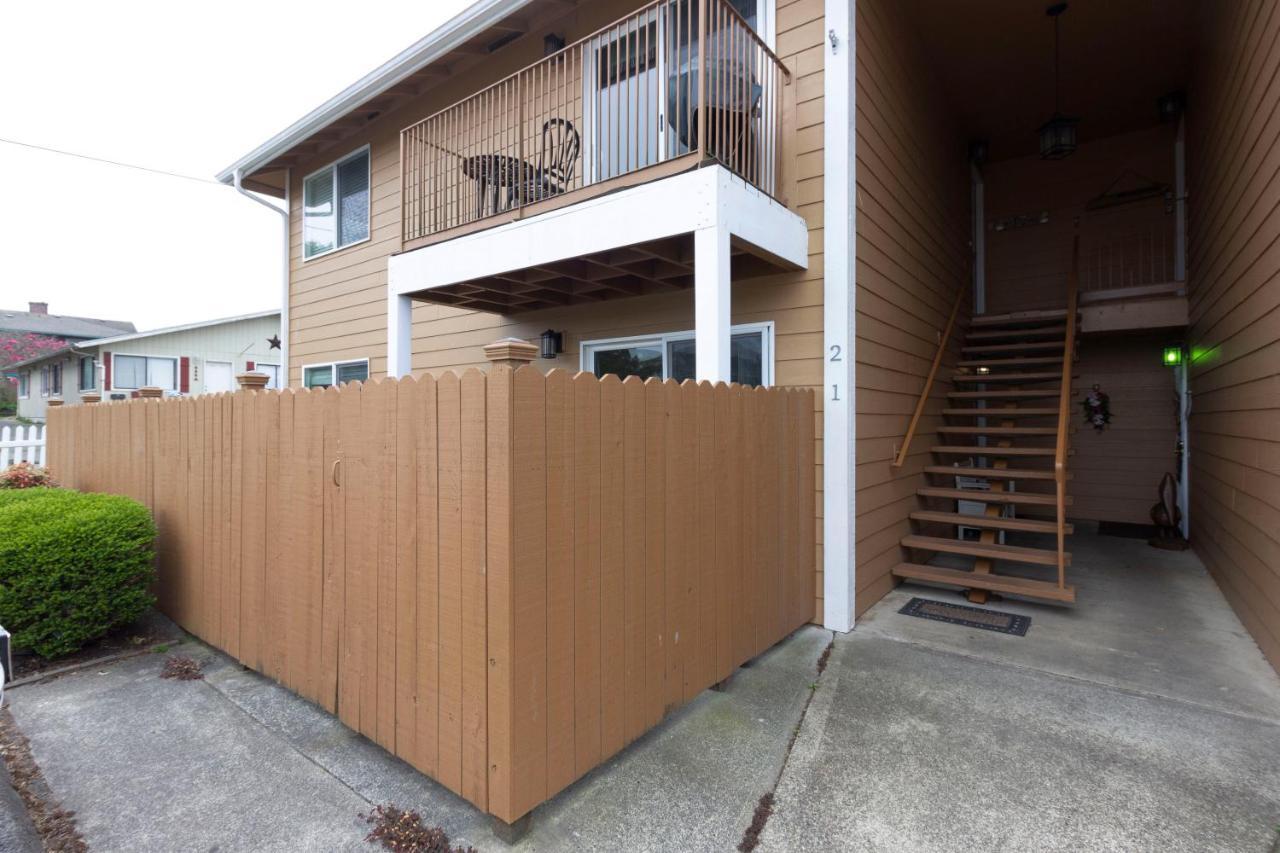 Riverwalk Seaside- Walk To Beach, One Level Home, Pet Friendly * Seaside