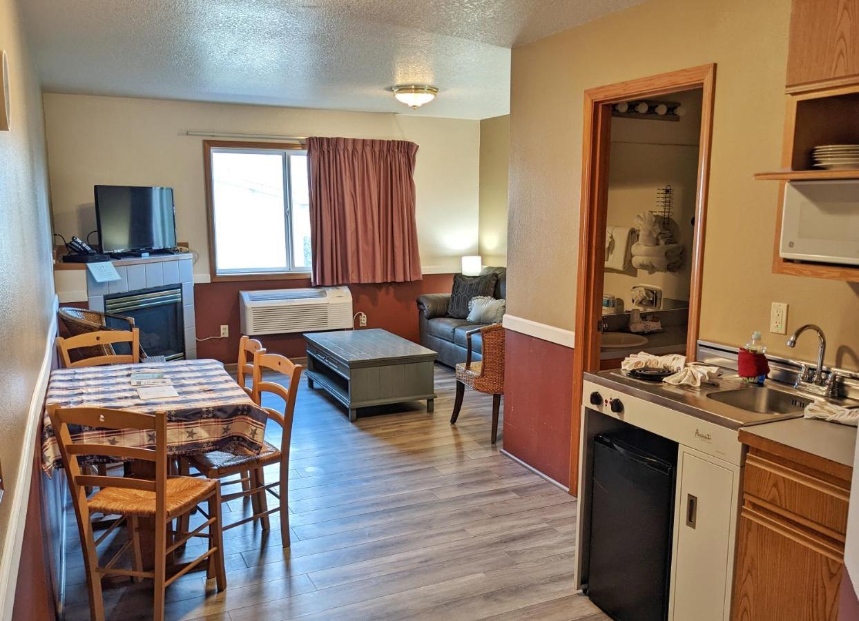 Hillcrest Motel