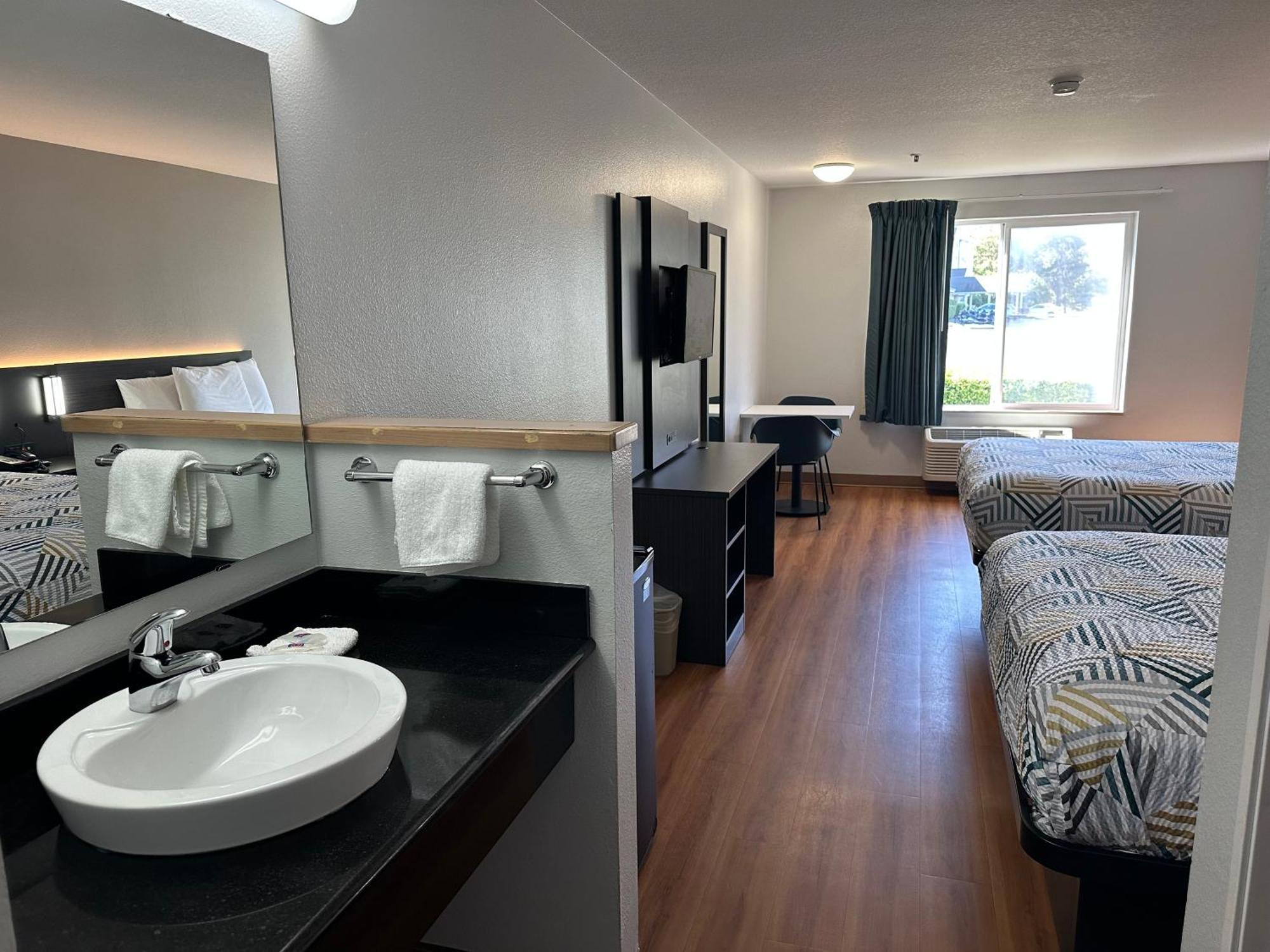 Hotel 6-seaside, Or Seaside