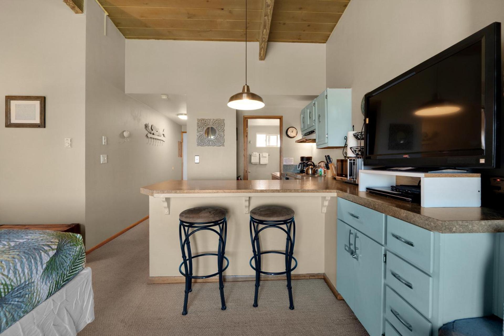 Aparthotel The Tides By The Sea 3*