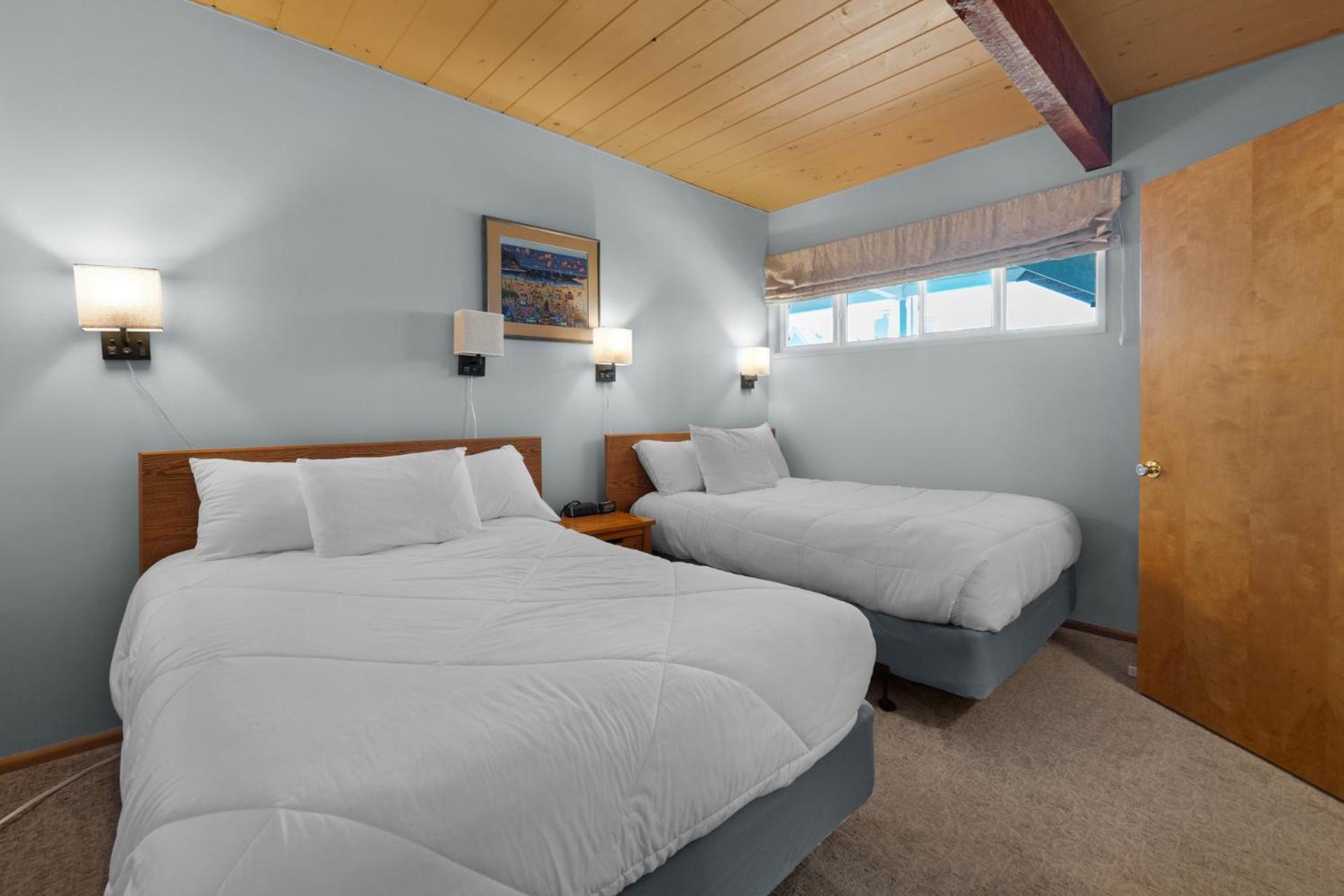 Aparthotel The Tides By The Sea 3*