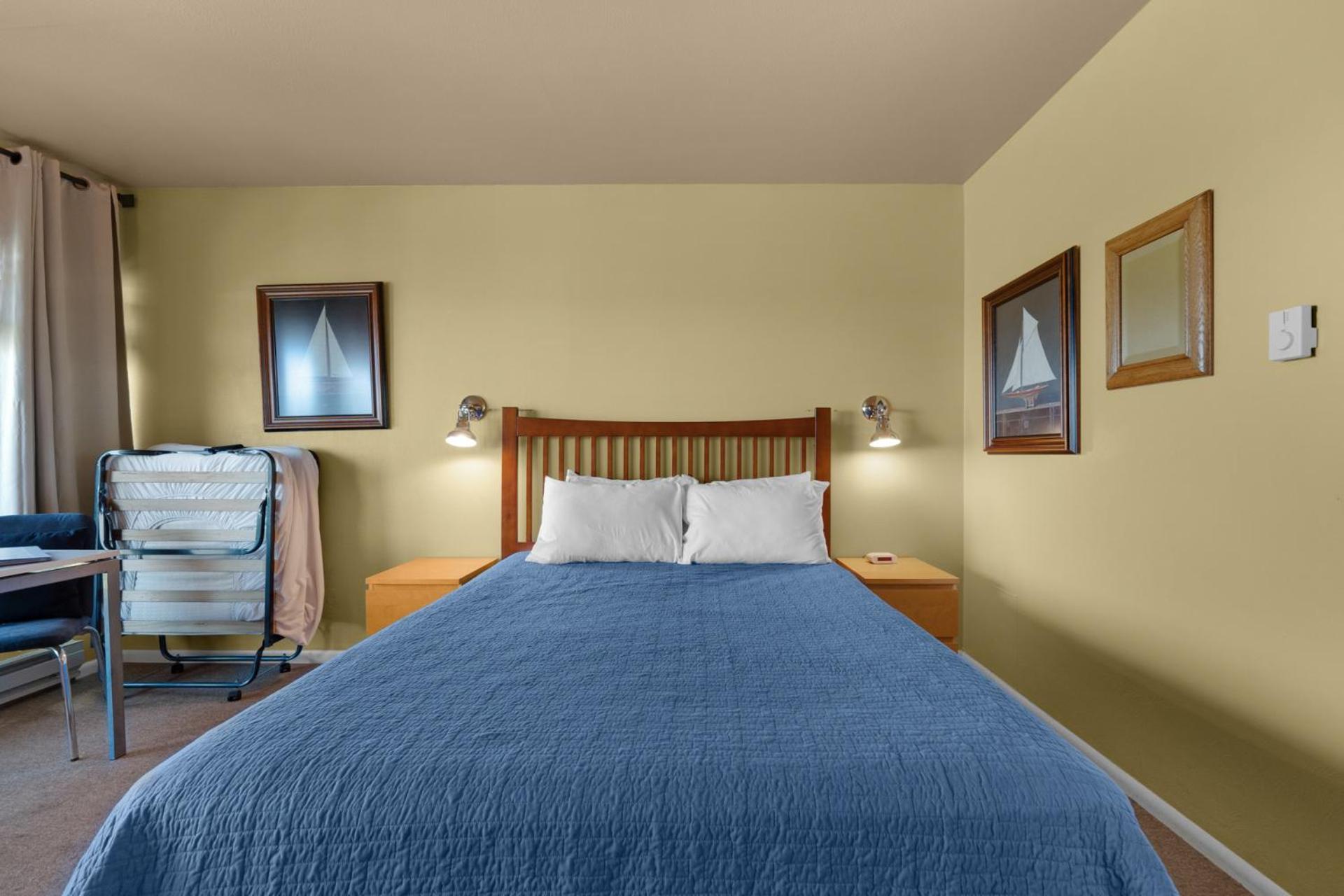 The Tides By The Sea 3*