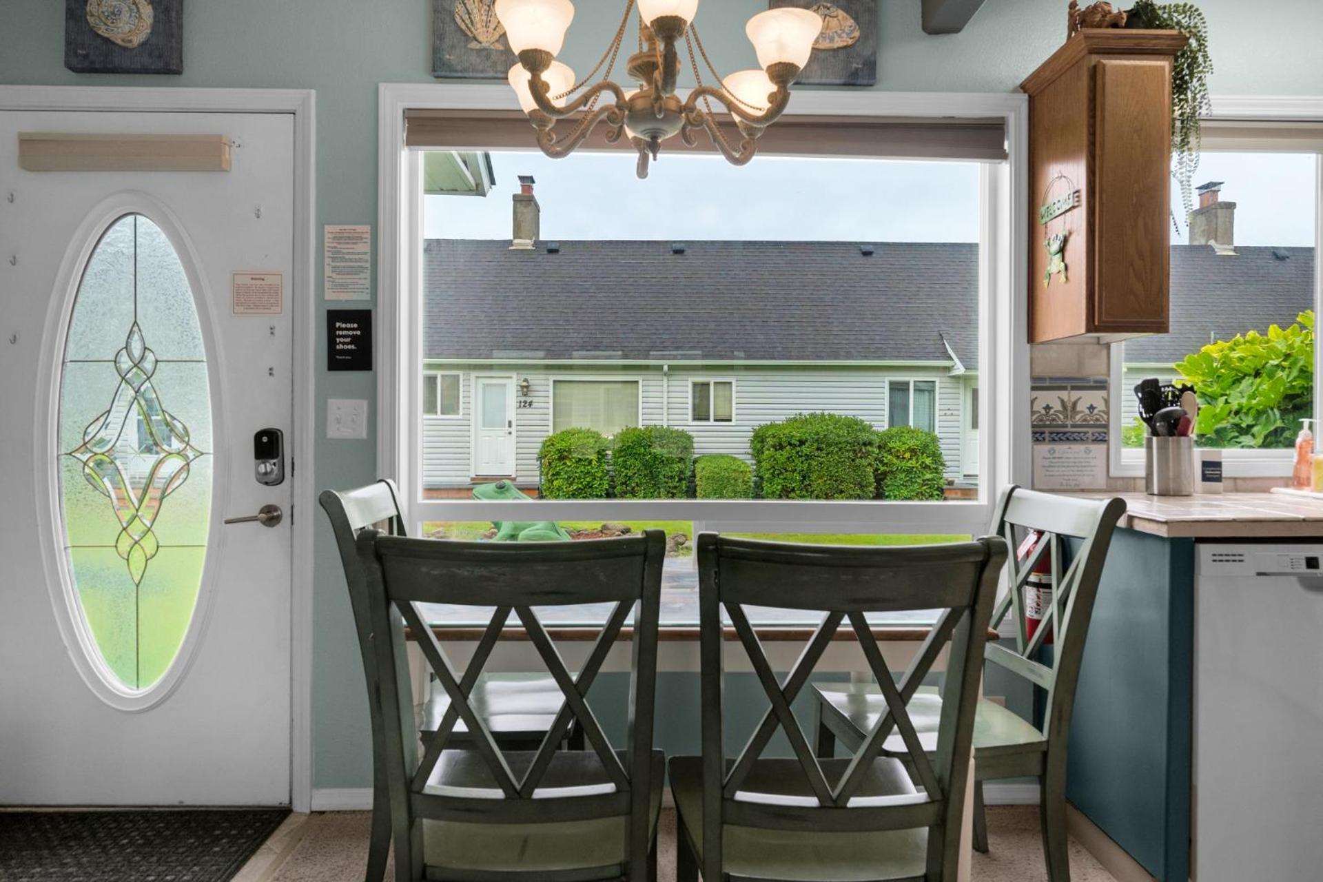 Aparthotel The Tides By The Sea 3*