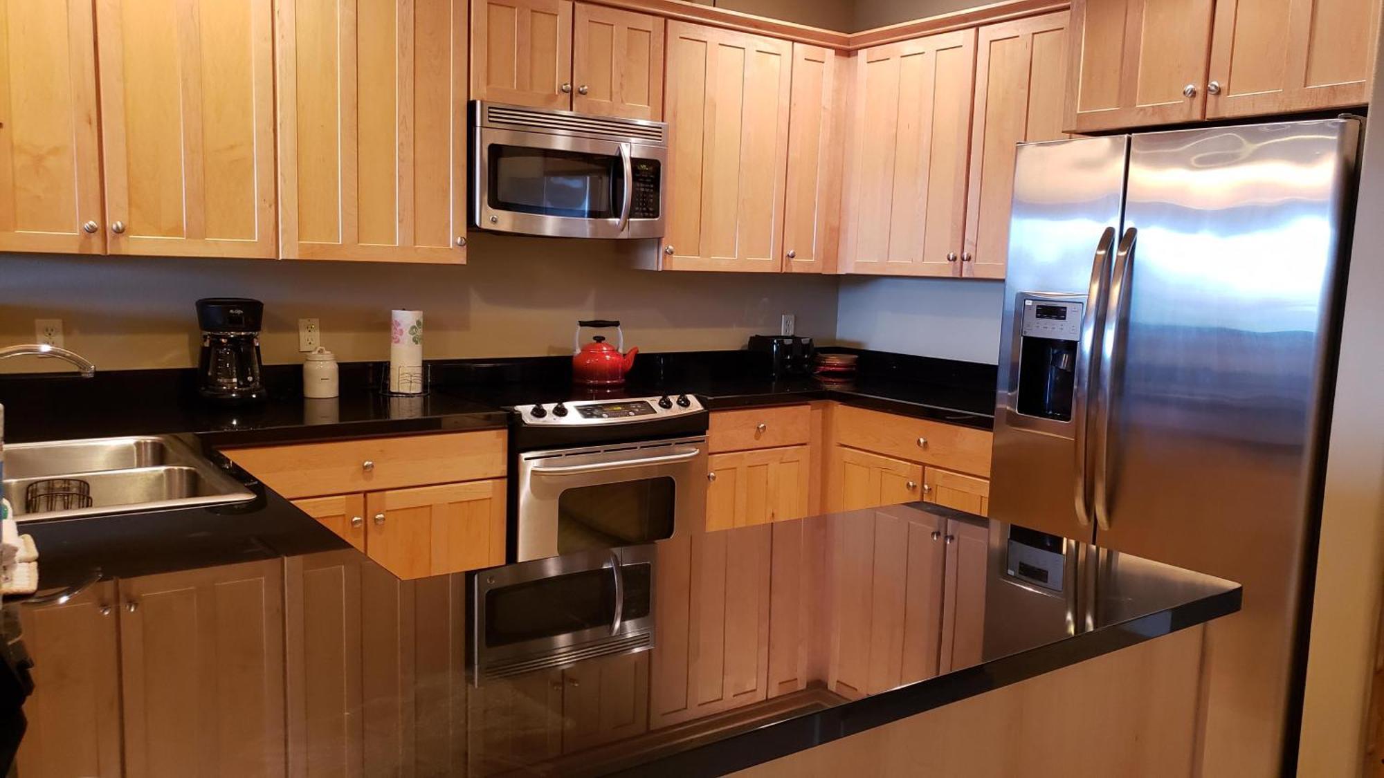 Riverview Retreat Apartment