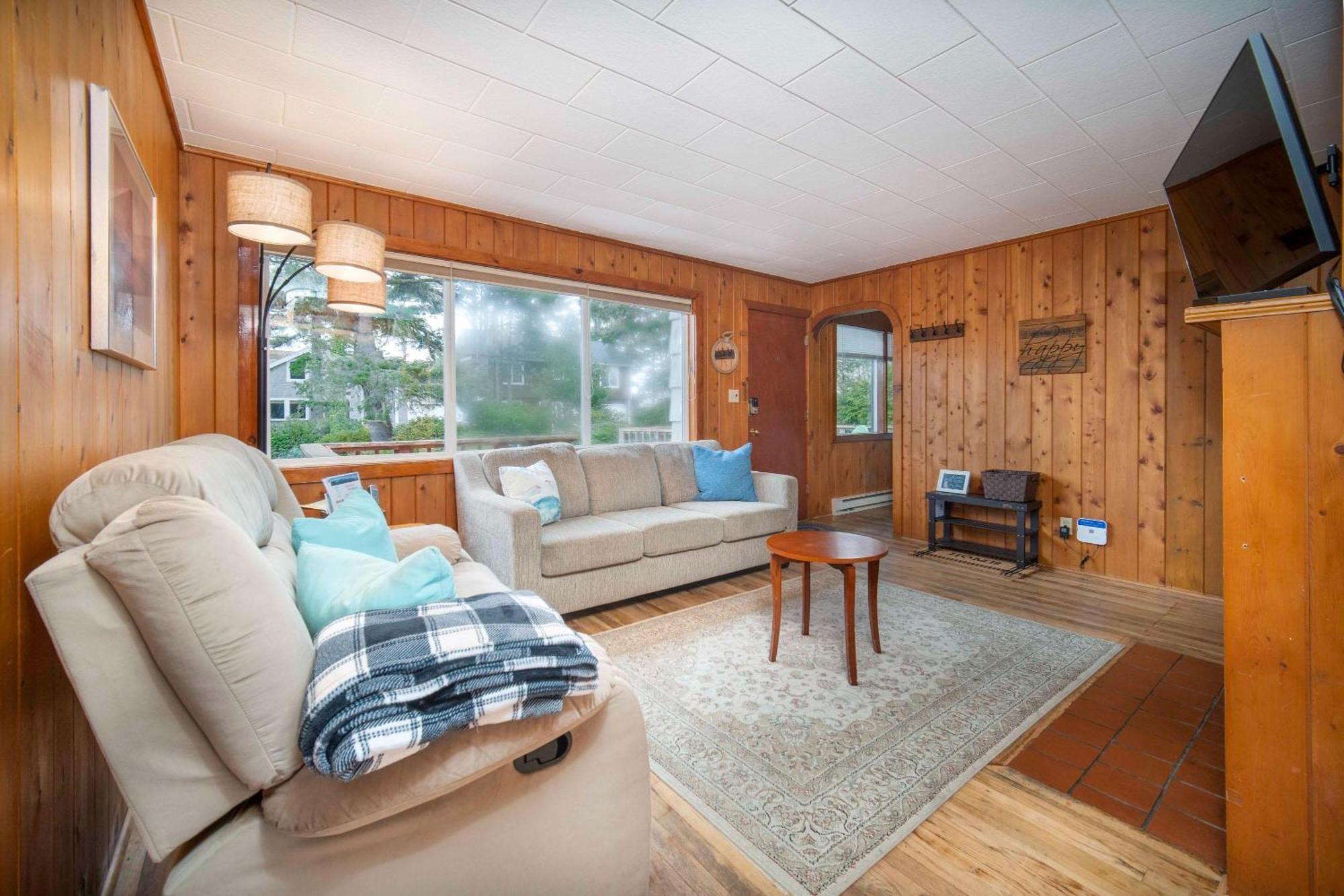 Barefoot Bungalow * Seaside