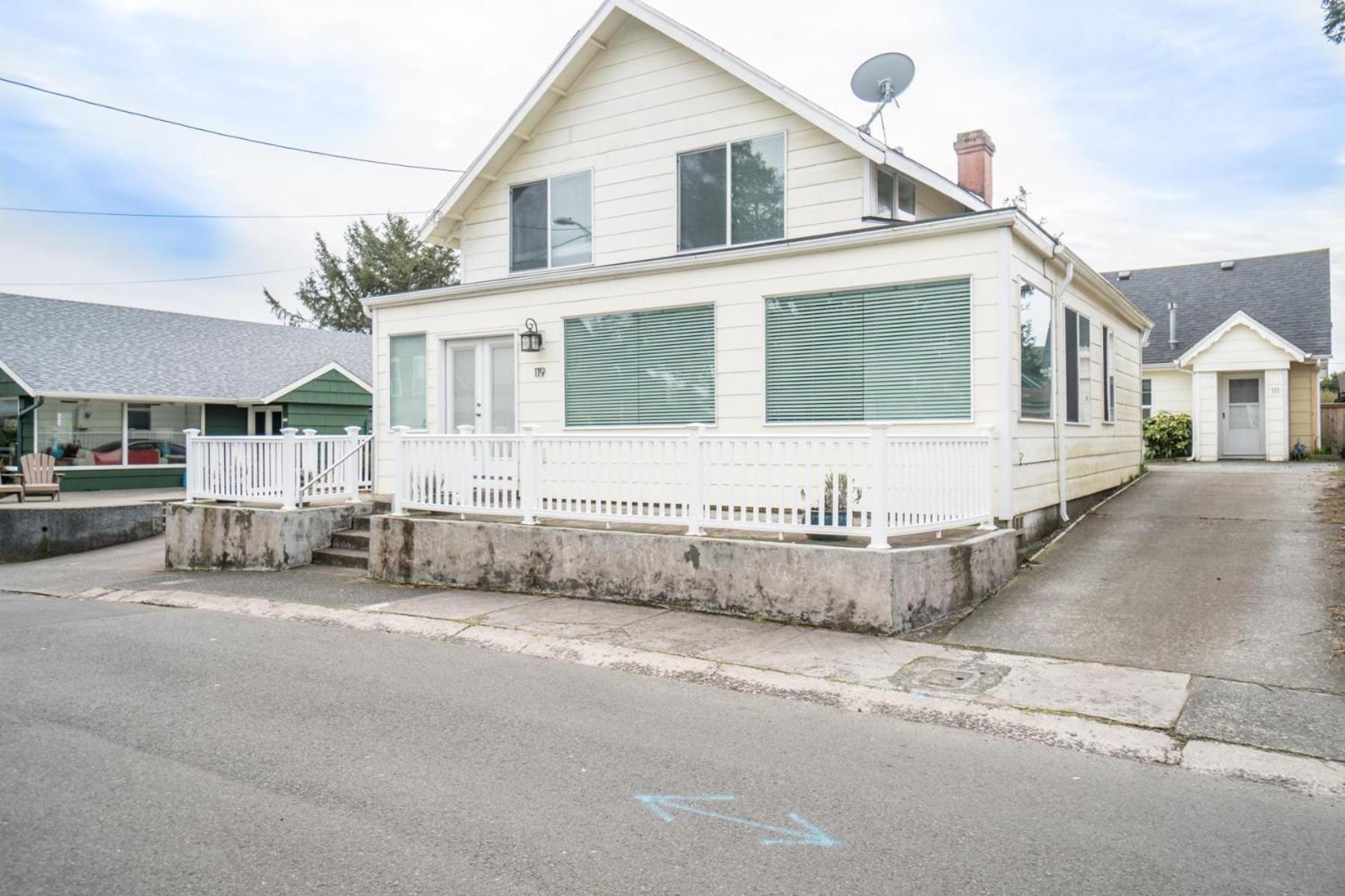 Dollar Seaside
