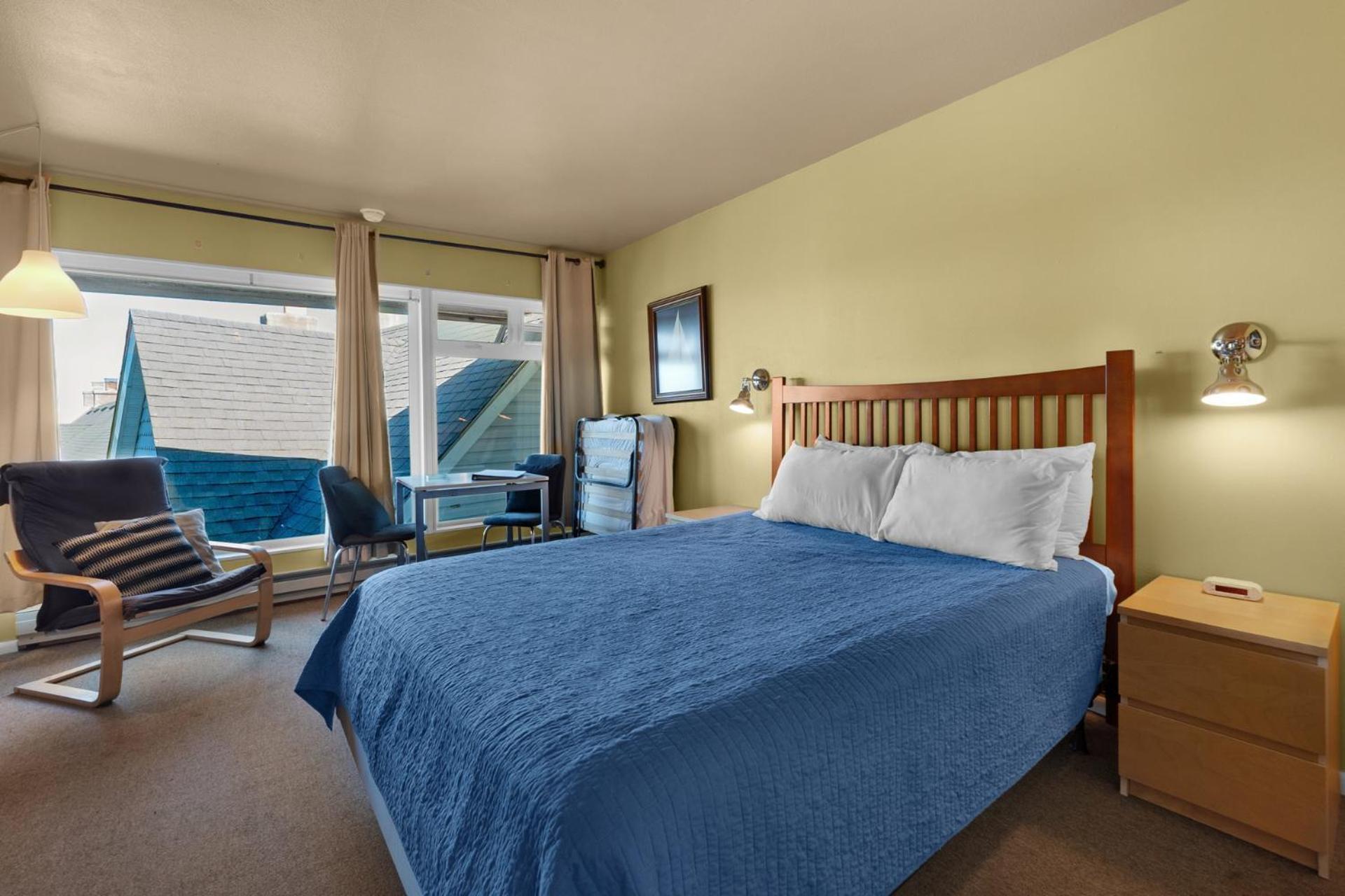 The Tides By The Sea Aparthotel 3*
