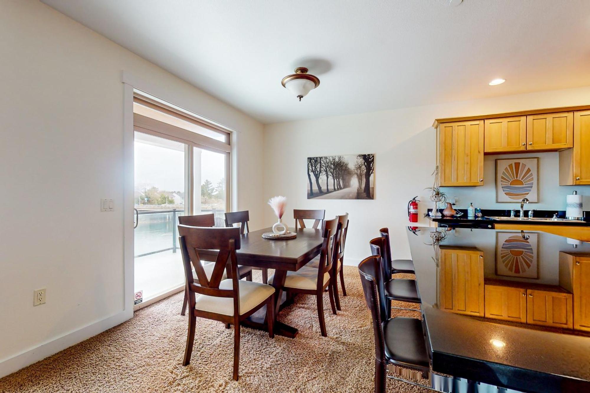 Apartment Riverfront Retreat