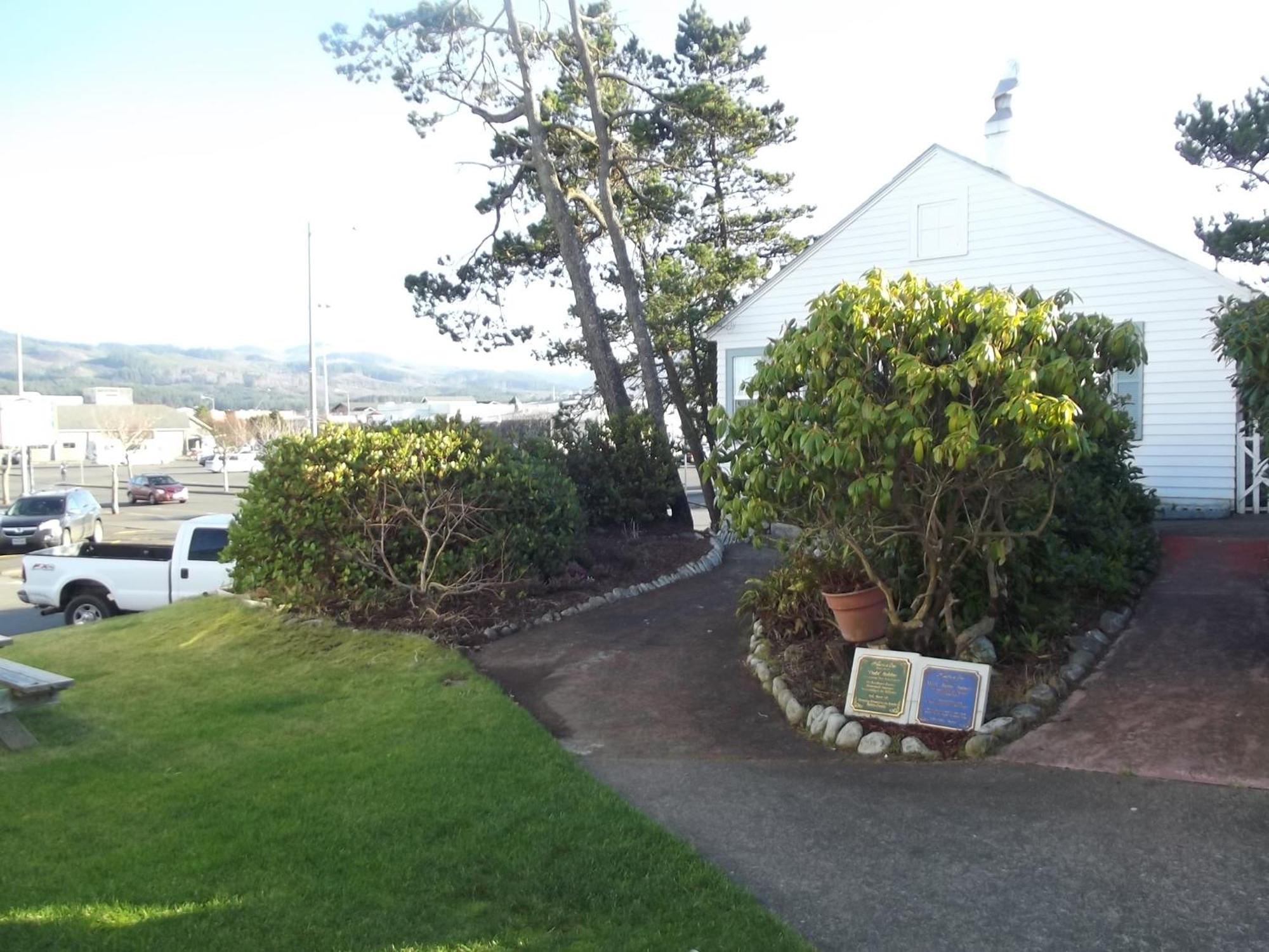 Hillcrest Motel