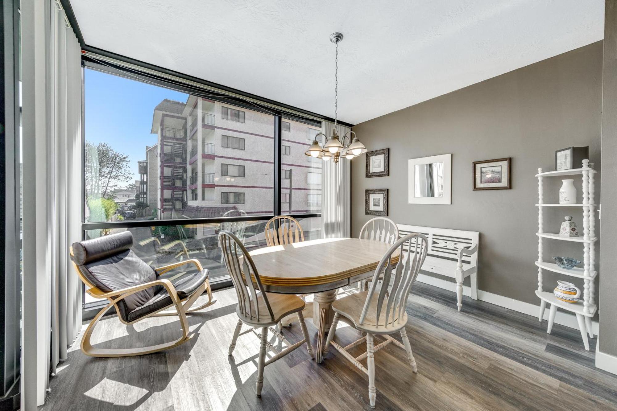 & Sea: Dreams Apartment