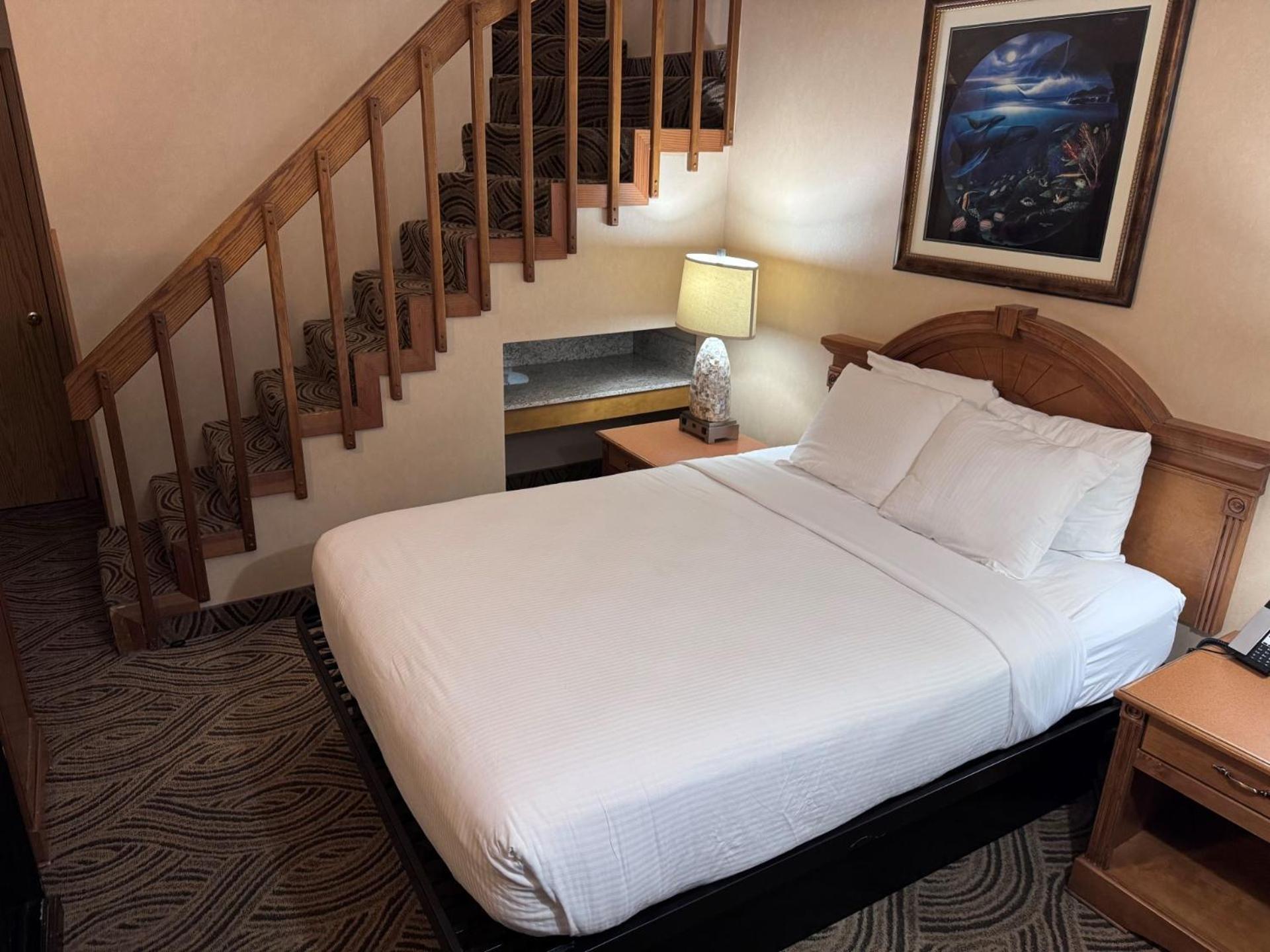 Promenade & Oceanfront 3*
