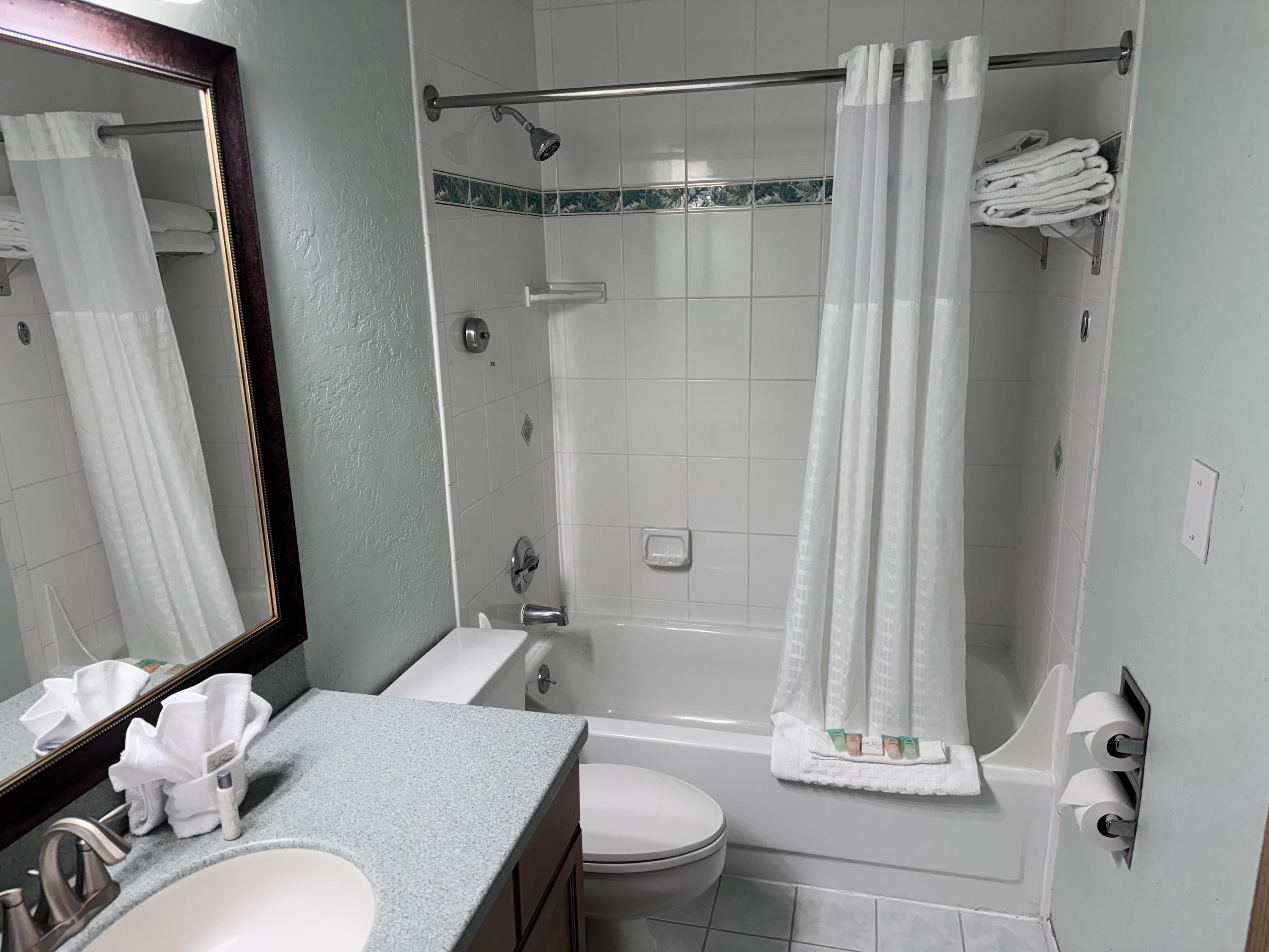 Promenade & Oceanfront Hotel 3*