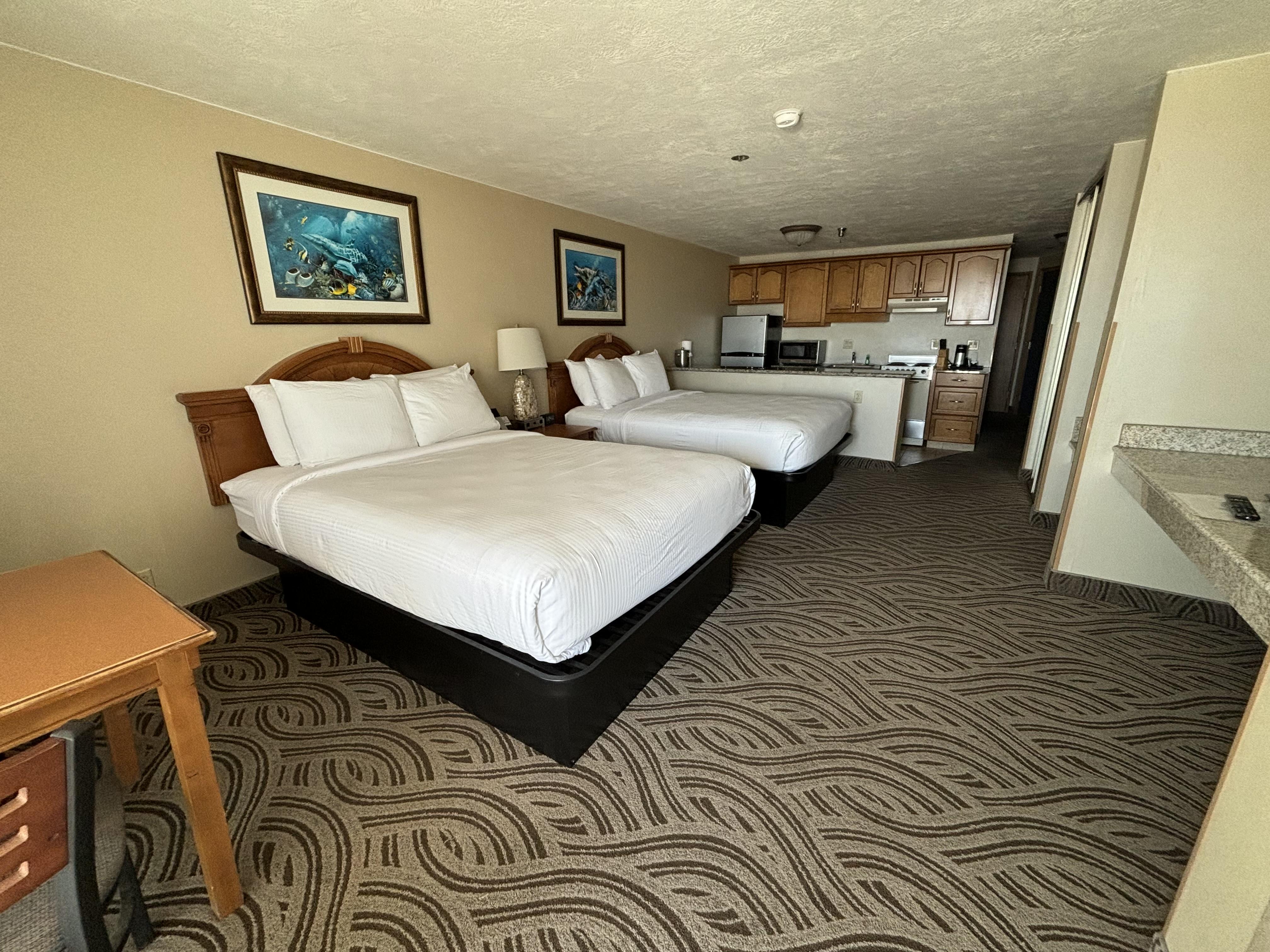Promenade & Oceanfront 3*