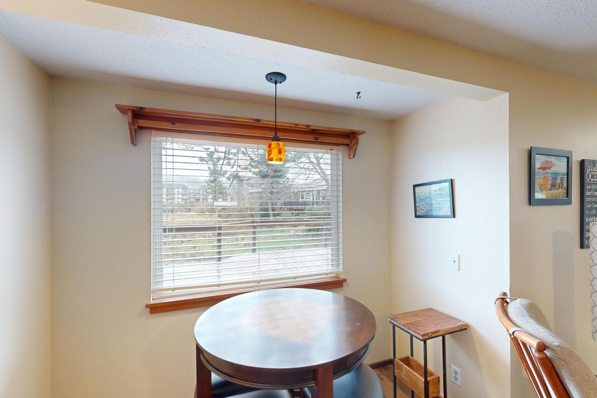 2 Bed 1 Bath Vacation In Holiday home *