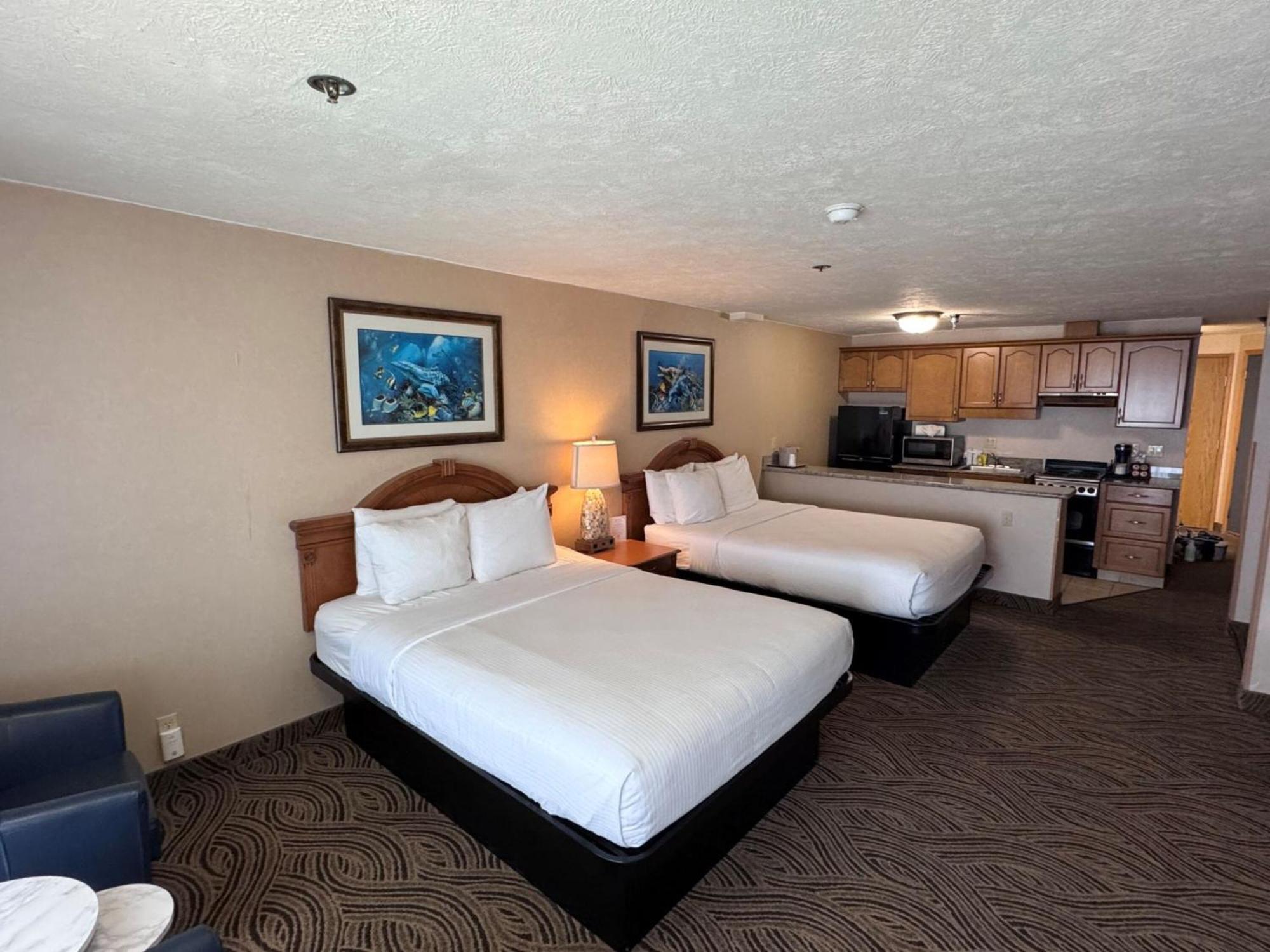 Promenade & Oceanfront Hotel Seaside