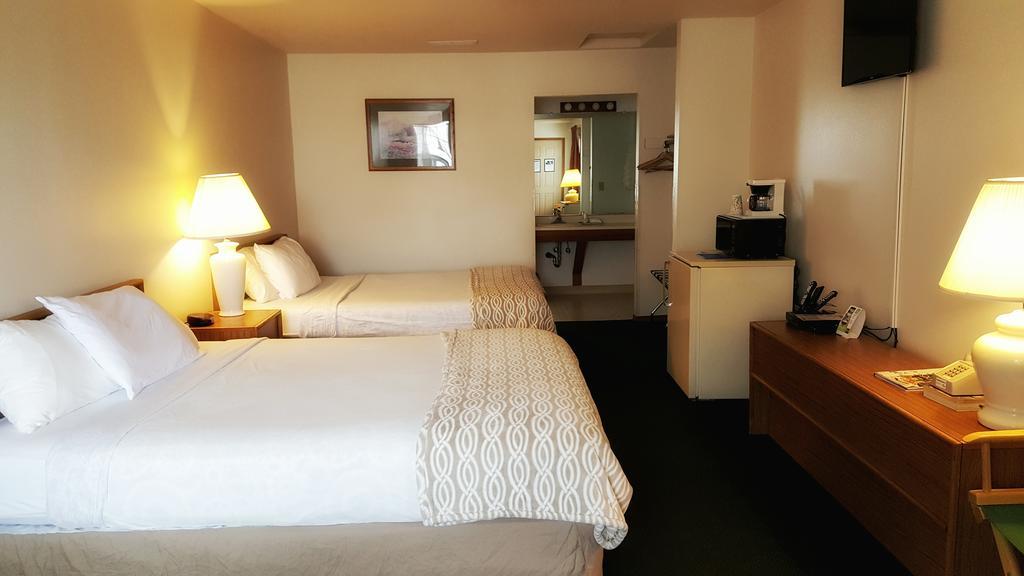 Motel Hillcrest 2*