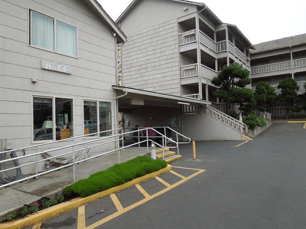 Hi Tide Oceanfront 3* Seaside