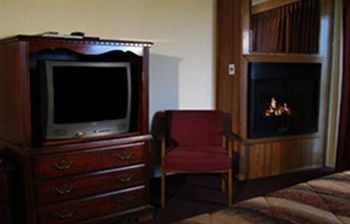 Resort Hi Tide Oceanfront 3*