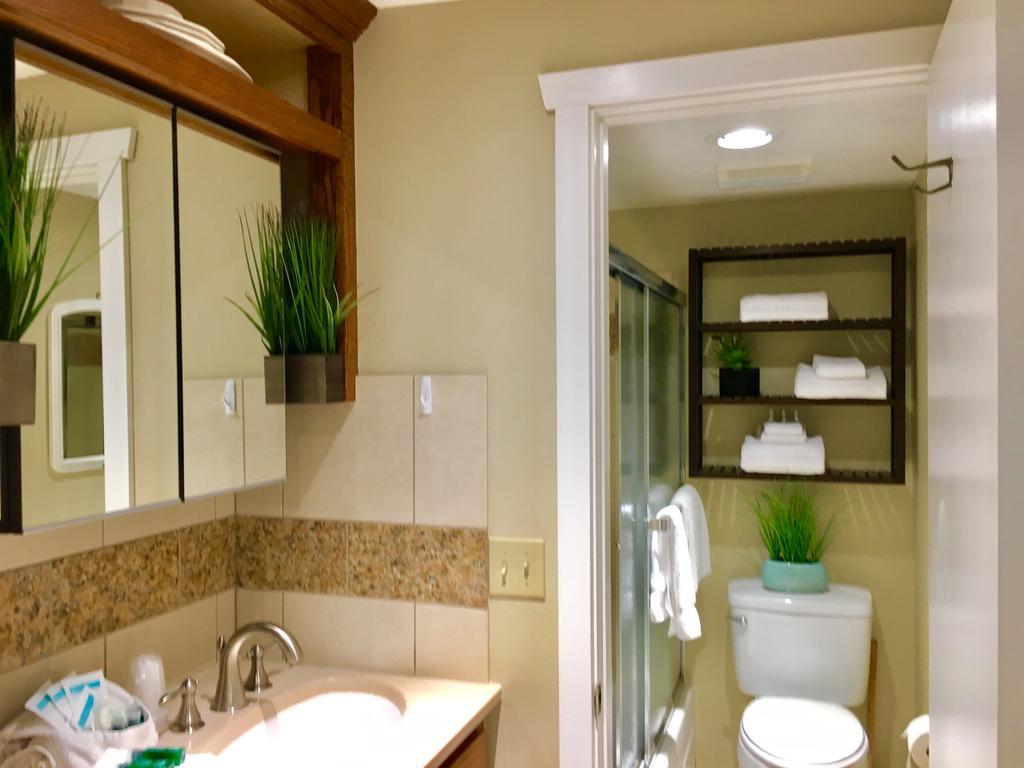 The Tradewinds Condo/Hotel Seaside