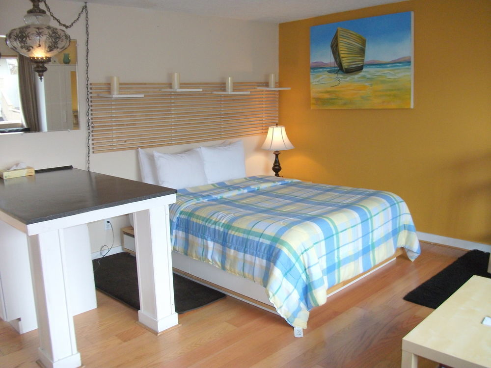 The Tradewinds Condo/Hotel Aparthotel