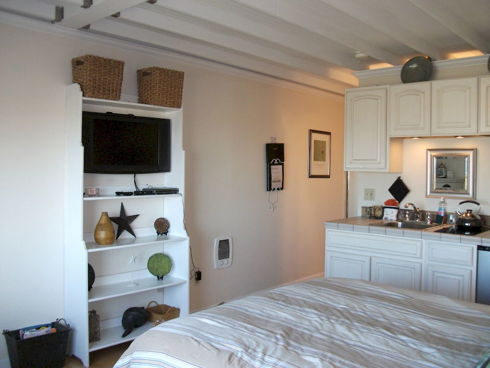 Aparthotel The Tradewinds Condo/Hotel 3*