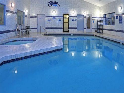 Red Lion & Hotel 3*