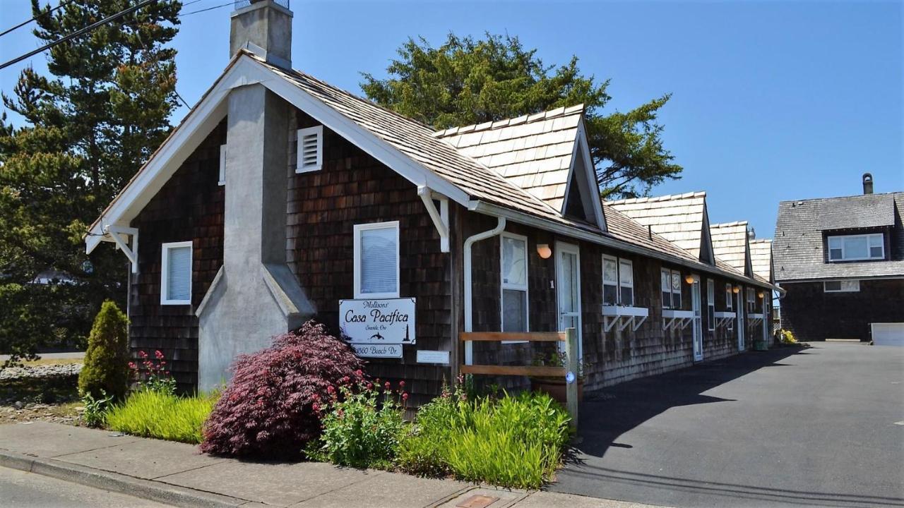 1860 Beach Drive #1 * Seaside