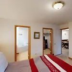 Edgewood Escape