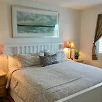 The Tradewinds Condo/Hotel
