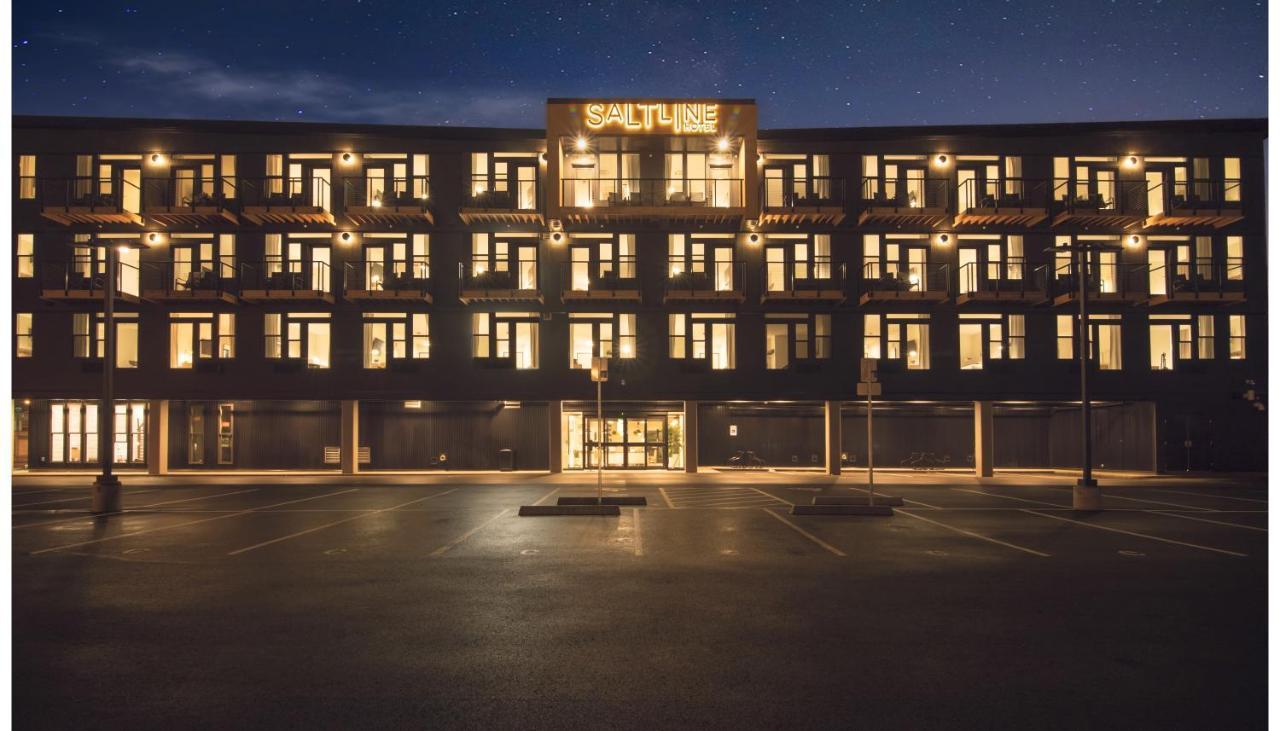 Saltline Hotel Seaside