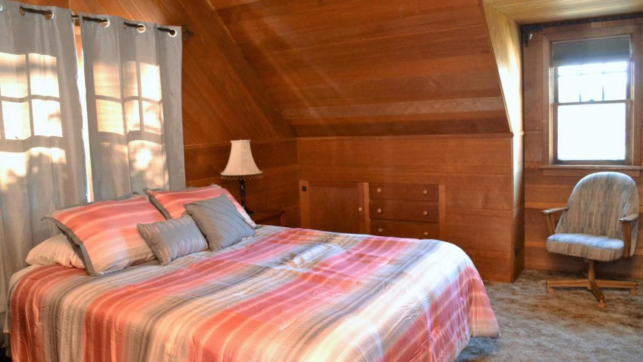 435 4th Ave Holiday home