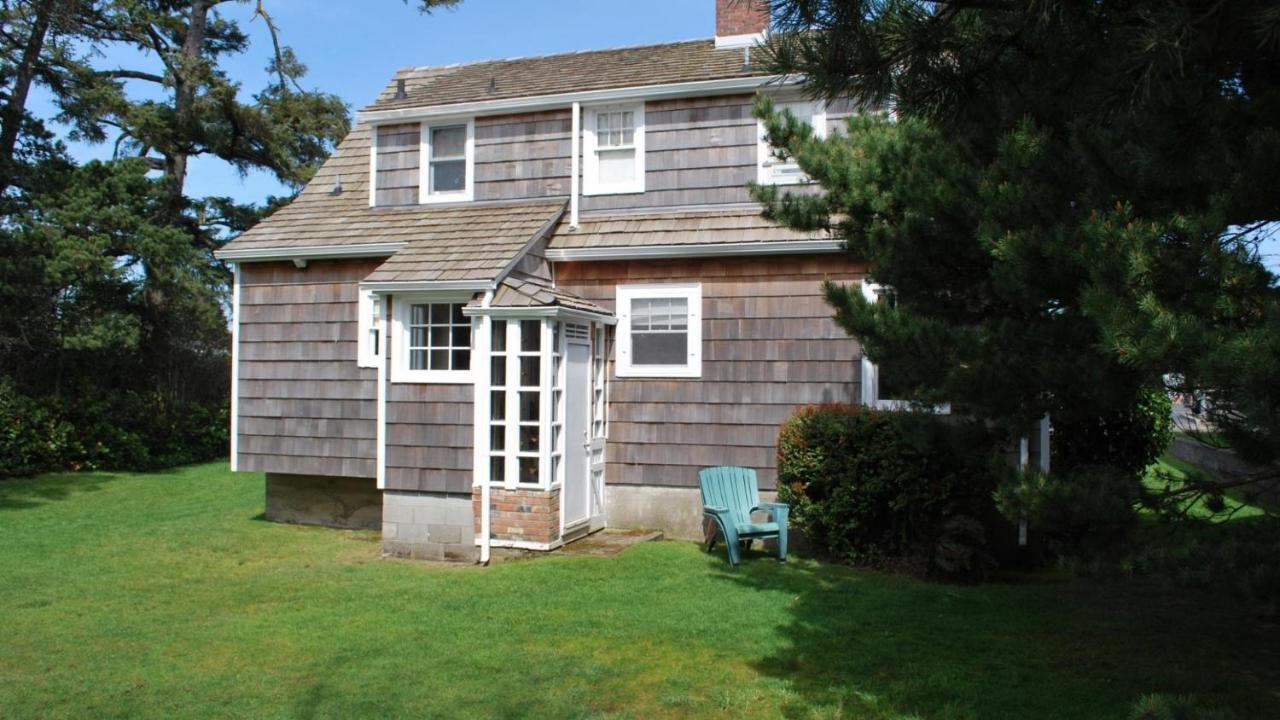 435 4th Ave *